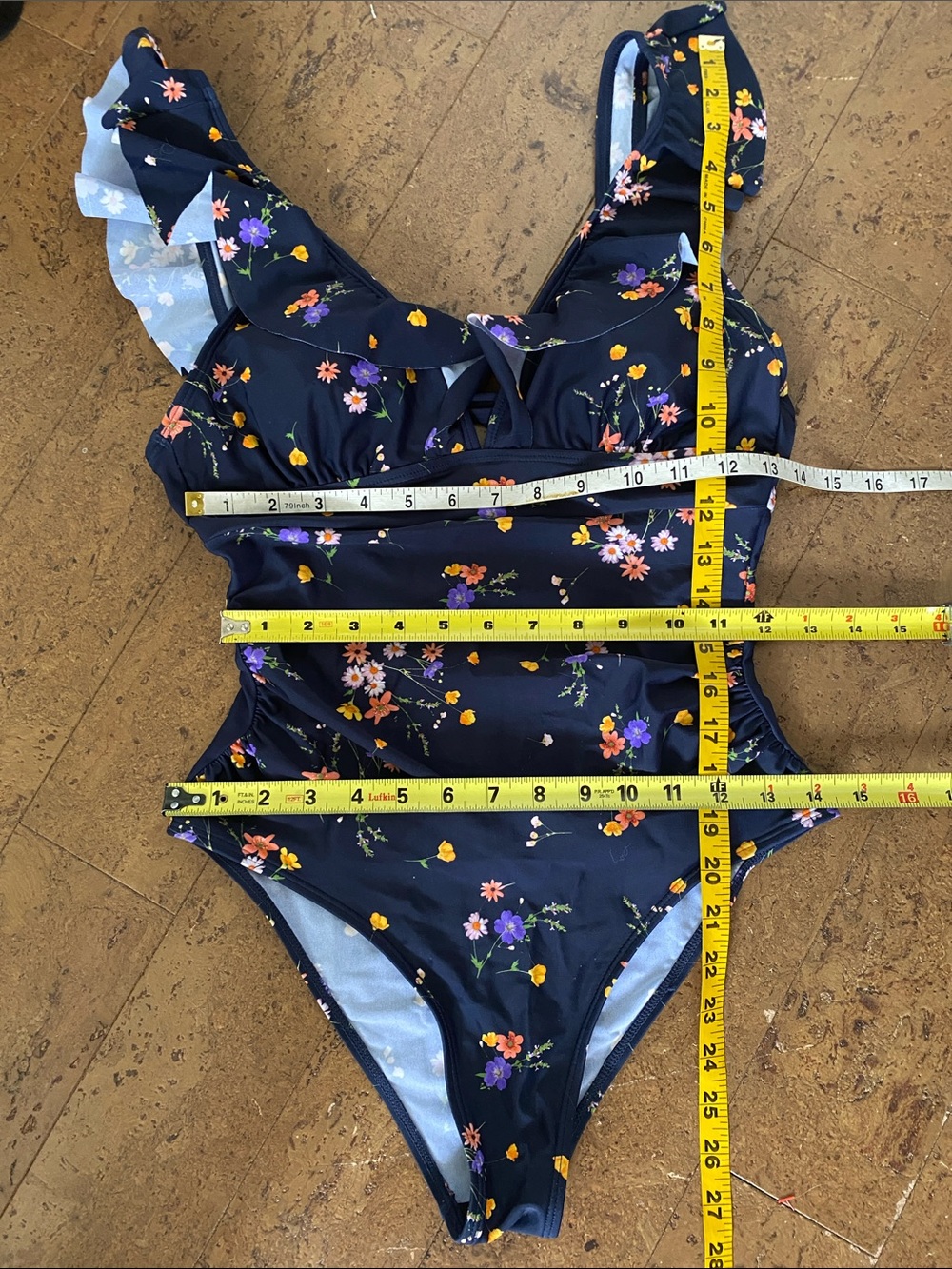 Cupshe Woman’s Navy Floral Ruffle One-Piece Swimsuit Size 6-8 - Picture 11 of 12